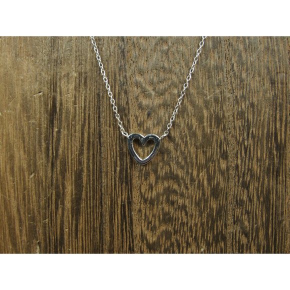 18 Inch Sterling Silver Small Heart Necklace - Picture 1 of 6